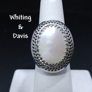 Vintage Whiting & Davis Mother of Pearl Ring, US Size 6 1/2 Adjustable